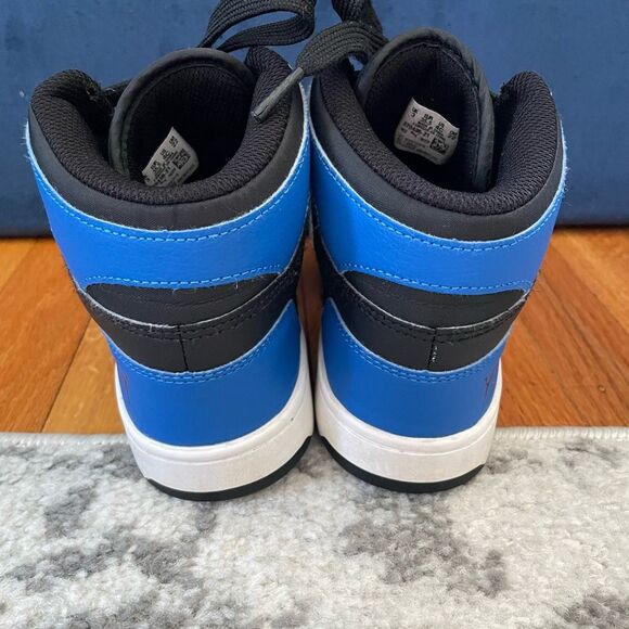 Puma Kids’ Rebound Layup High Top Sneakers Blue, Boys’ Size 3 - Picture 3 of 8